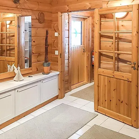 Metsae-vuosseli Rukalumous By Interhome بيت للعطل