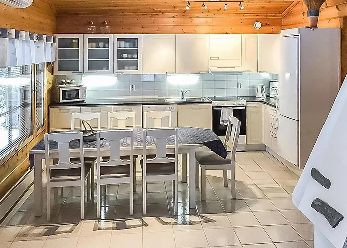 Metsae-vuosseli Rukalumous By Interhome بيت للعطل روكا