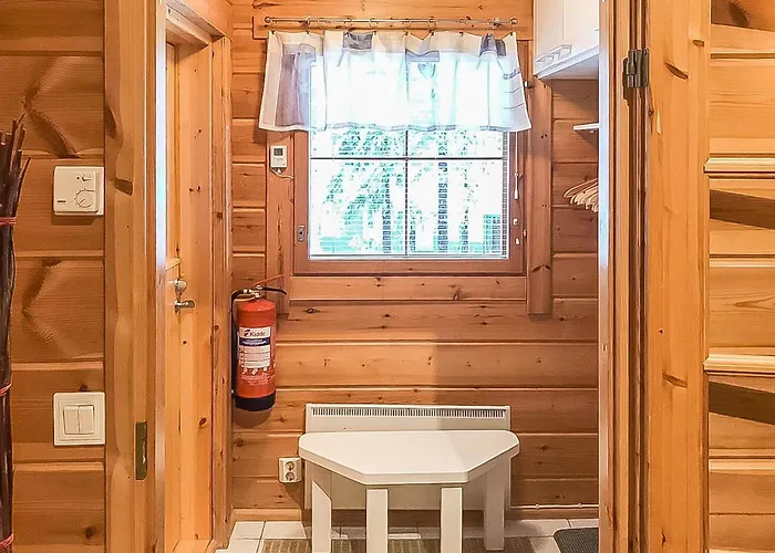 Metsae-vuosseli Rukalumous By Interhome * روكا